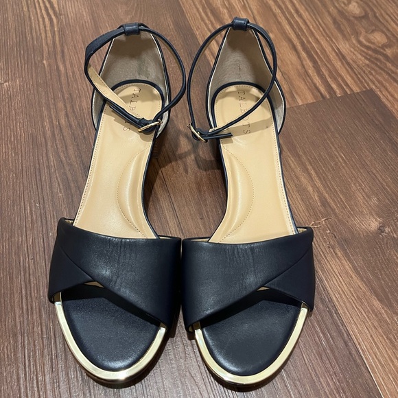 Talbots Shoes - Talbots Navy Blue Sandals With Gold Toe Trim Size 9 M